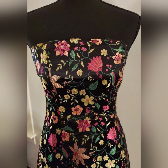 Make a Move Black Satin Floral Jacquard Strapless Midi Dress - Picture 3 of 9